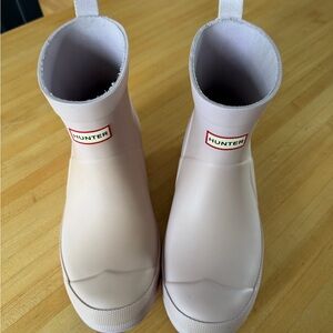 Hunter Kids Light Pink Waterproof Rain Boots